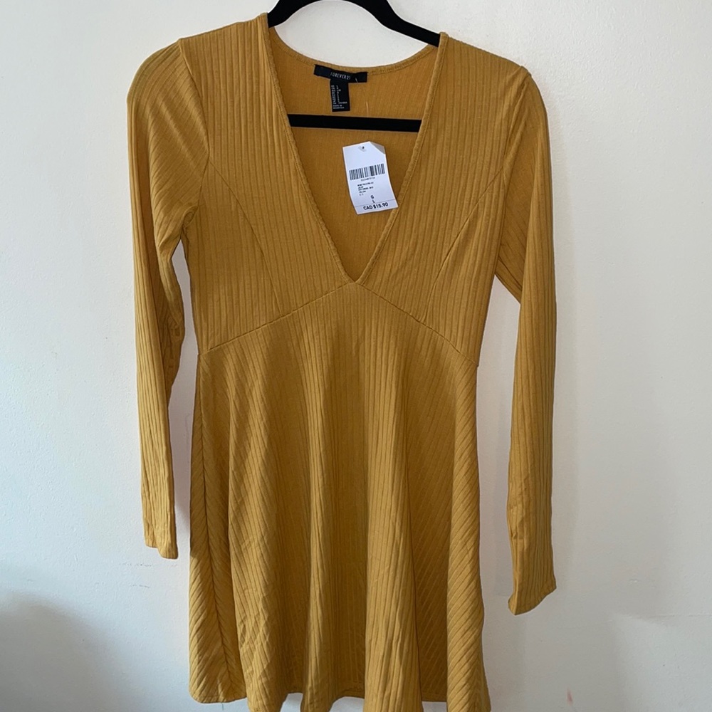 Forever 21 long sleeved dress